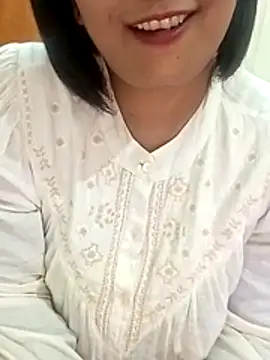 Snapshot of Queen_Kushi4 chatting on 8, 8, 2026 Queen Kushi4 online show from 8, 8, 2026