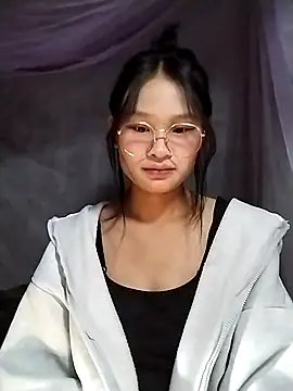 Snapshot of saronla_03 chatting on 17, 11, 2025 saronla 03 online show from 17, 11, 2025