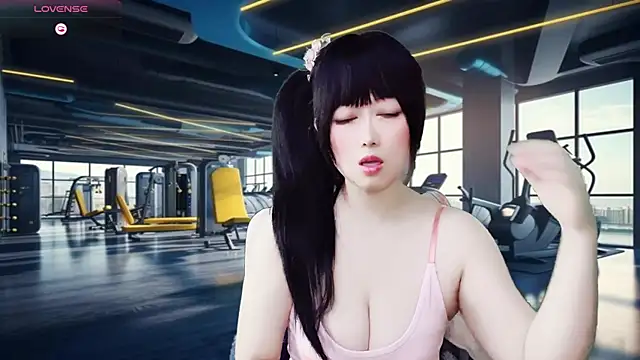 LuckyCute-Tutu online show from 9, 4, 2026