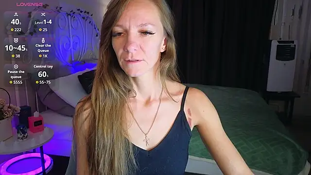 Jesica mooon online show from 15, 11, 2025