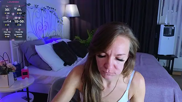 Jesica mooon online show from 27, 11, 2025