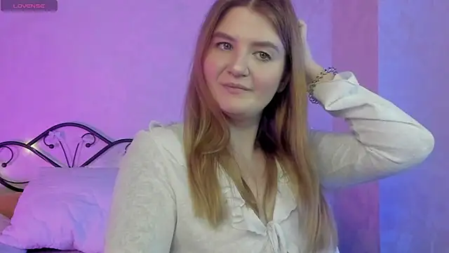 Snapshot of Ruby_Al1en chatting on 16, 12, 2025 Ruby Al1en online show from 16, 12, 2025