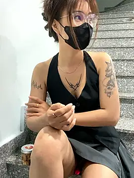   BabyShowPublic   online show from 14, 1, 2026