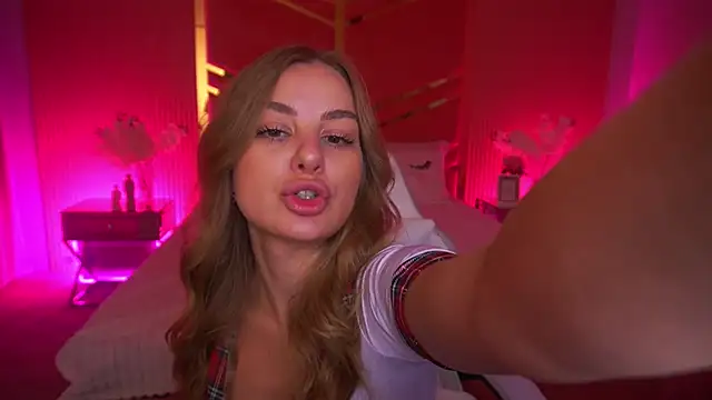 AngyyEyess online show from 1, 11, 2025