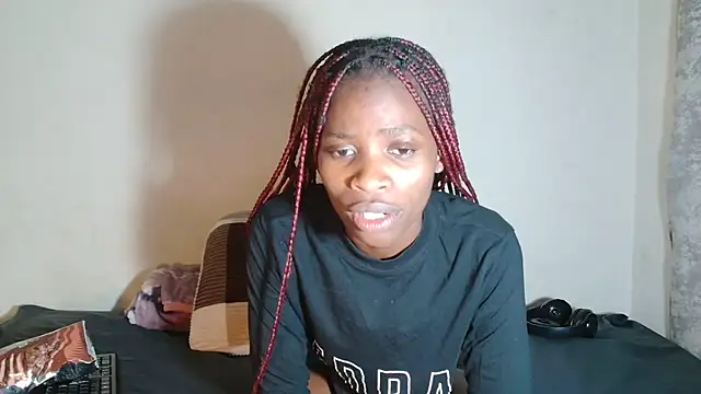 DarkChocox01 online show from 31, 10, 2025