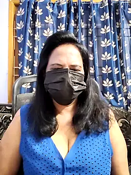 Snapshot of mallu-lover chatting on 14, 5, 2026 mallu-lover online show from 14, 5, 2026