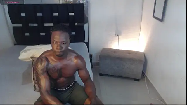 MrByronStallion online show from 20, 4, 2026