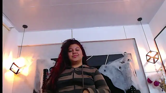 CloeStron online show from 22, 10, 2025