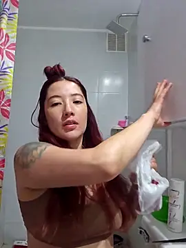 Snapshot of lunnaa_ chatting on 14, 1, 2026 lunnaa online show from 14, 1, 2026