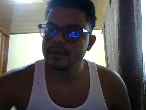 Snapshot of elturcudito chatting on 9, 2, 2026 elturcudito online show from 9, 2, 2026