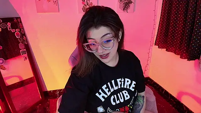 isaferrer06 online show from 26, 11, 2025