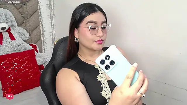 heluejamil online show from 5, 1, 2026