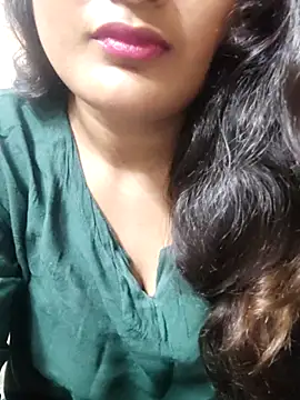 Cute pinkii online show from 19, 2, 2026