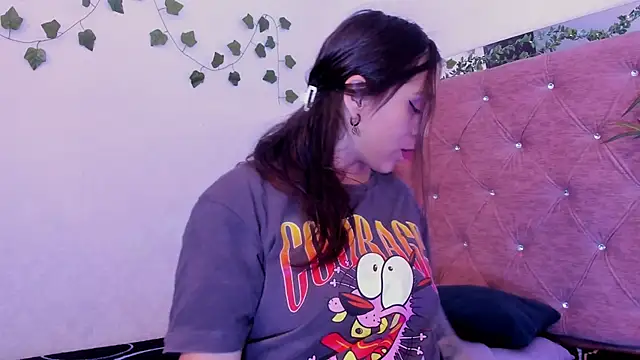 Snapshot of JulianaCarter chatting on 2, 5, 2026 JulianaCarter online show from 2, 5, 2026