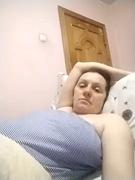 KimmyAghora online show from 15, 12, 2025