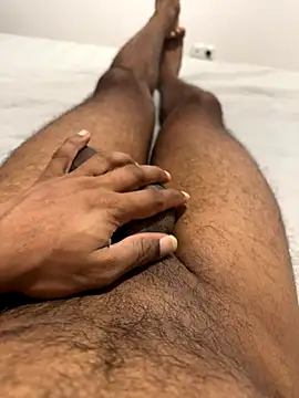 Snapshot of Madu0999 chatting on 17, 9, 2025 Madu0999 online show from 17, 9, 2025