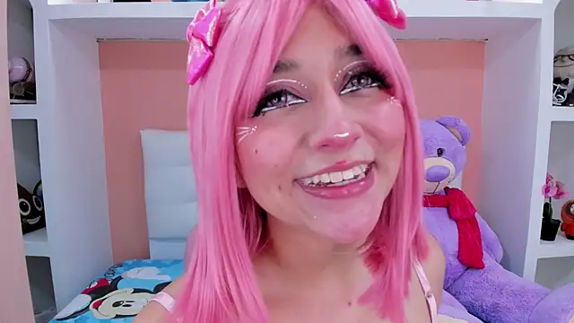 Snapshot of miss___chloe chatting on 16, 9, 2025 miss chloe online show from 16, 9, 2025
