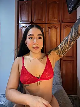 Snapshot of KaditaNavarro chatting on 23, 4, 2026 KaditaNavarro online show from 23, 4, 2026