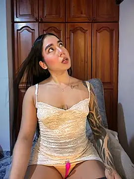 Snapshot of KaditaNavarro chatting on 2, 6, 2026 KaditaNavarro online show from 2, 6, 2026