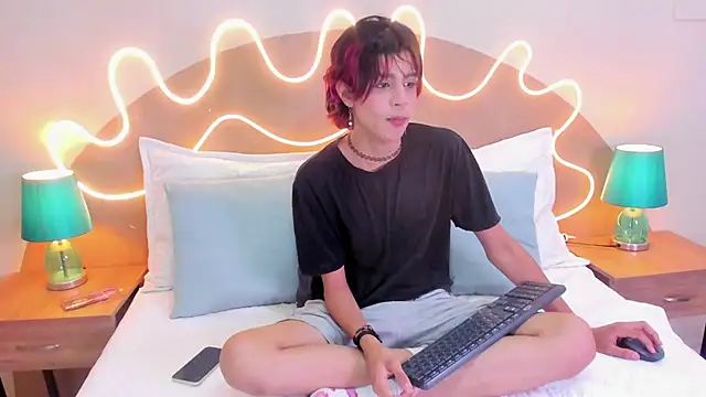 Dan Copers online show from 4, 10, 2025