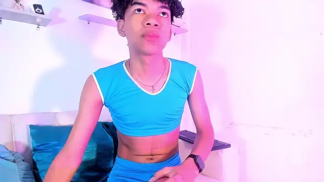 Ivone Rose  online show from 3, 12, 2025