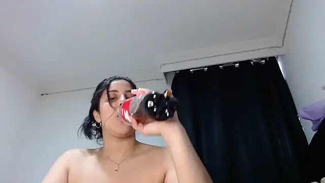 Snapshot of Electraweb_09 chatting on 19, 10, 2025 Electraweb 09 online show from 19, 10, 2025