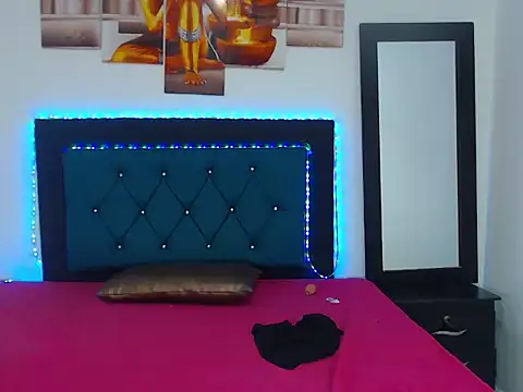 Snapshot of silvana_dolll chatting on 26, 10, 2025 silvana dolll online show from 26, 10, 2025