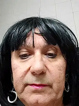 Emily de Carla online show from 18, 11, 2025