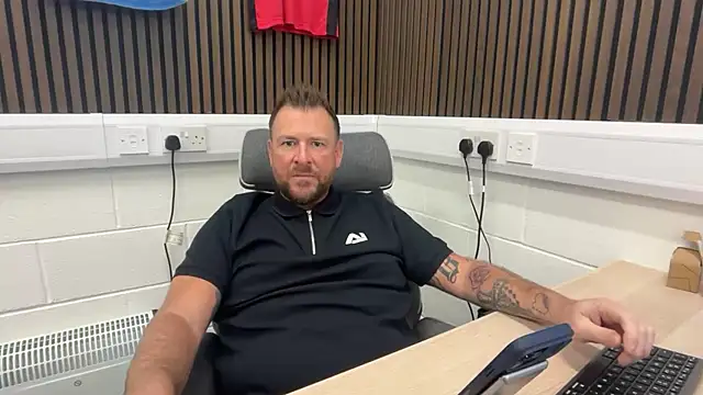 bilf1978 online show from 25, 2, 2026