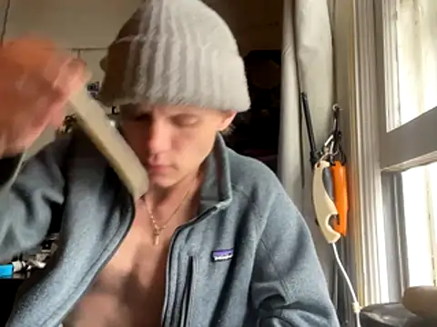 XanderOzzz online show from 2, 11, 2025