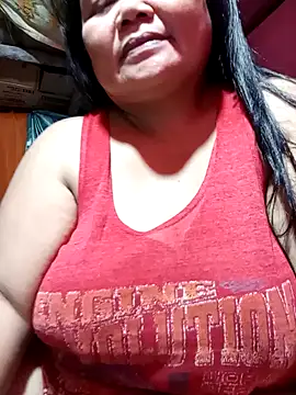 Snapshot of Mari_fvcks chatting on 2, 12, 2025 Mari fvcks online show from 2, 12, 2025