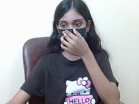 smallcuute online show from 23, 9, 2025