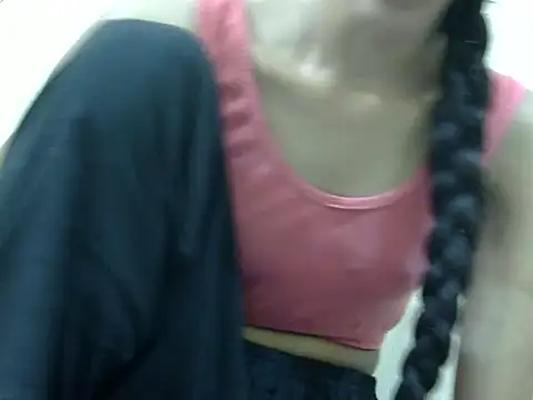 smallcuute online show from 8, 1, 2026