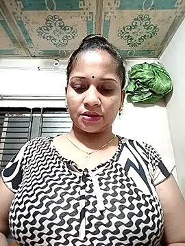 Snapshot of Payel_50 chatting on 18, 7, 2026 Payel 50 online show from 18, 7, 2026
