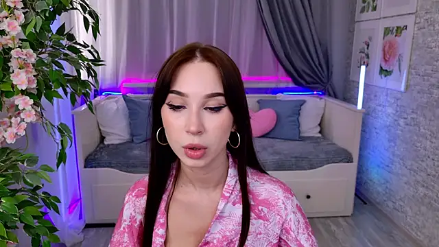 Snapshot of RenataFoxx chatting on 12, 10, 2025 RenataFoxx online show from 12, 10, 2025