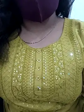 Snapshot of Sakshi4u chatting on 8, 7, 2026 Sakshi4u online show from 8, 7, 2026