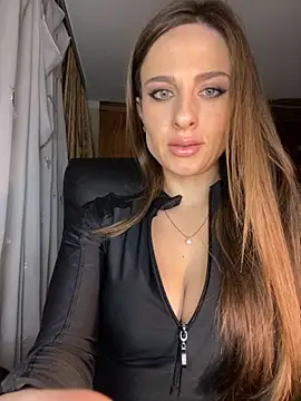 Snapshot of _shadylady_ chatting on 17, 10, 2025 shadylady online show from 17, 10, 2025