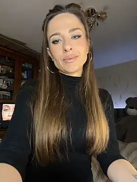 Snapshot of _shadylady_ chatting on 20, 10, 2025 shadylady online show from 20, 10, 2025