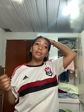 Crisschiavo online show from 25, 9, 2025