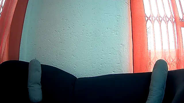 Snapshot of CandyNaynay chatting on 3, 11, 2025 CandyNaynay online show from 3, 11, 2025