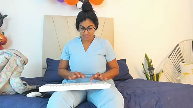  Miaa khalifa  online show from 14, 10, 2025