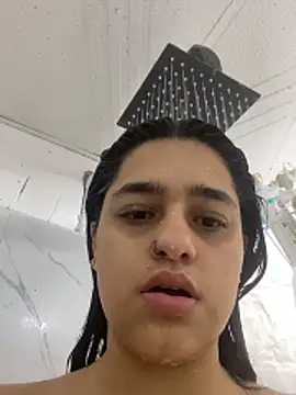 crystaldarliing online show from 12, 4, 2026