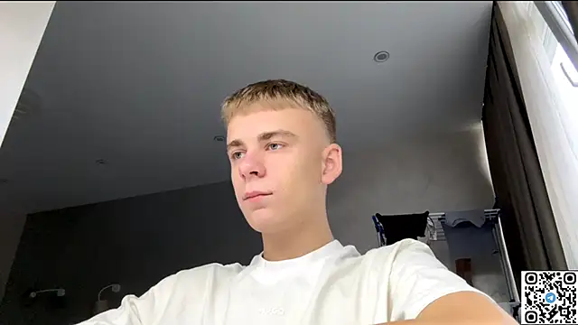 Snapshot of echowraith chatting on 9, 9, 2025 echowraith online show from 9, 9, 2025