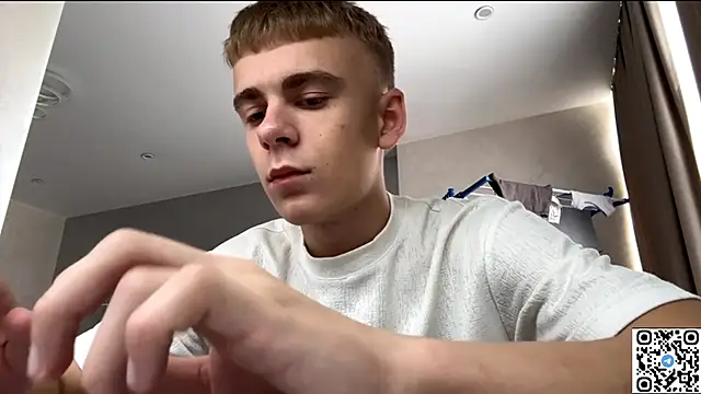 Snapshot of echowraith chatting on 10, 9, 2025 echowraith online show from 10, 9, 2025