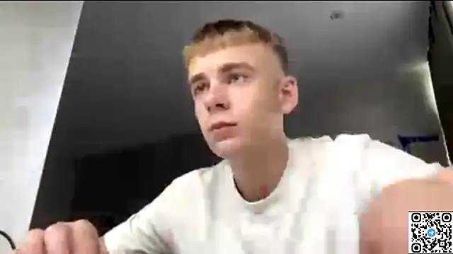 Snapshot of echowraith chatting on 11, 9, 2025 echowraith online show from 11, 9, 2025