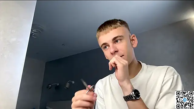 Snapshot of echowraith chatting on 18, 9, 2025 echowraith online show from 18, 9, 2025