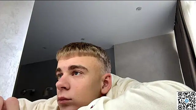 Snapshot of echowraith chatting on 7, 10, 2025 echowraith online show from 7, 10, 2025