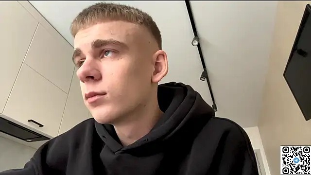 Snapshot of echowraith chatting on 14, 10, 2025 echowraith online show from 14, 10, 2025