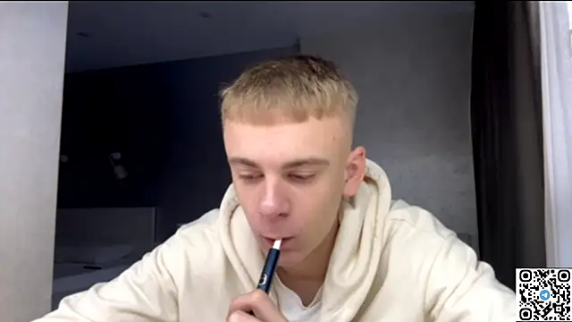 Snapshot of echowraith chatting on 11, 11, 2025 echowraith online show from 11, 11, 2025