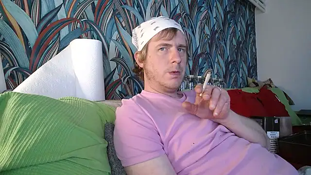 Snapshot of gaydavid chatting on 27, 4, 2026 gaydavid online show from 27, 4, 2026